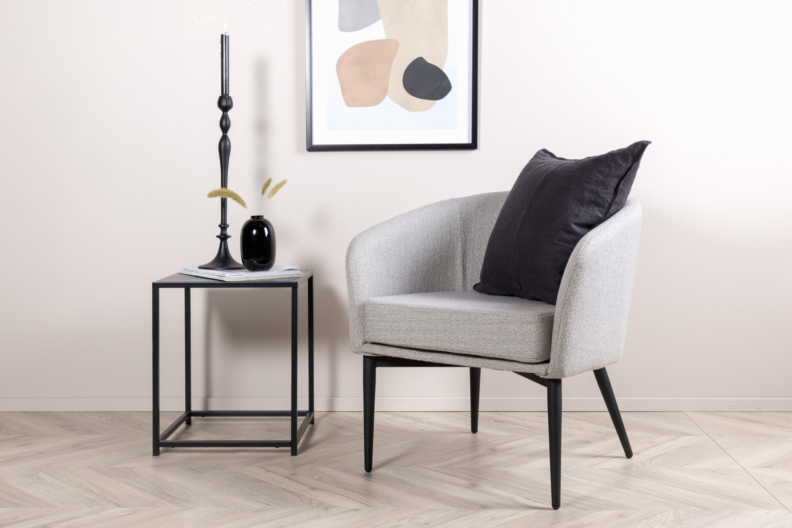 Fauteuil Fluffy - Tissu gris et pieds noirs – Image 5