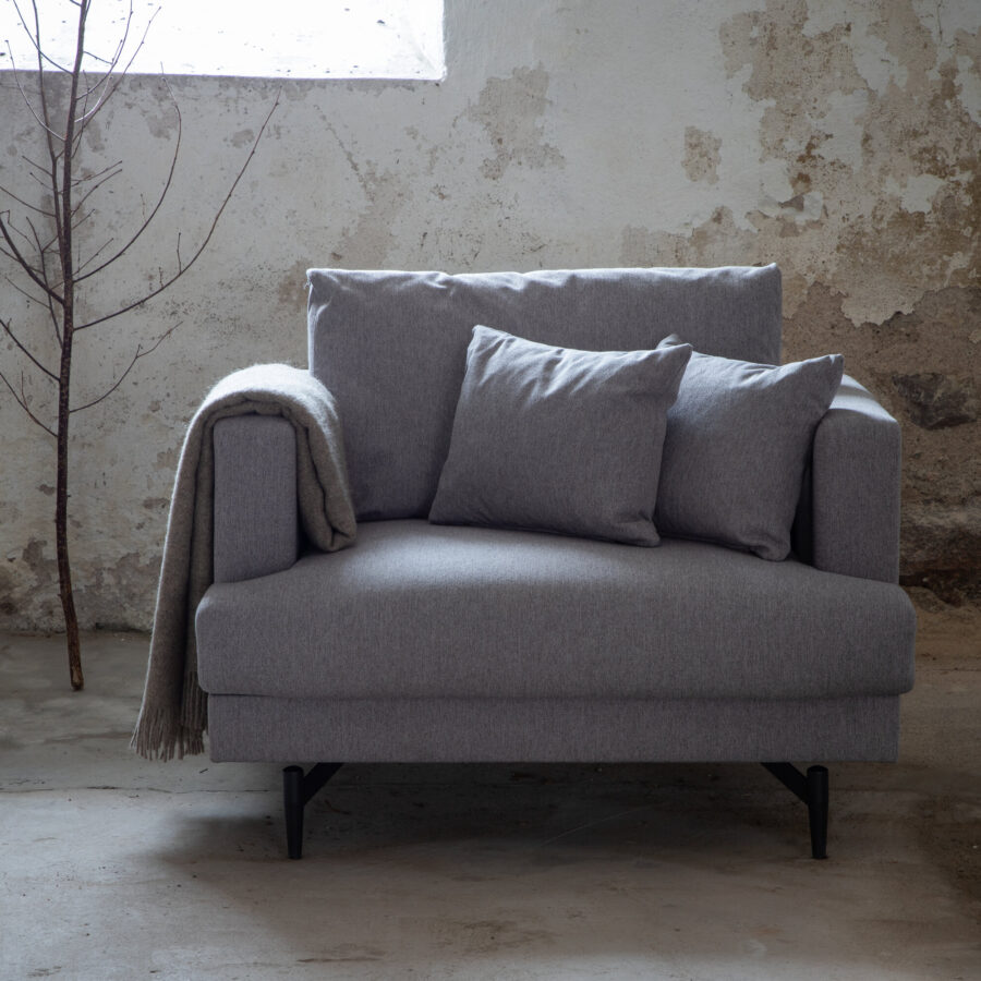 Fauteuil Sofia - Tissu gris et pieds noirs