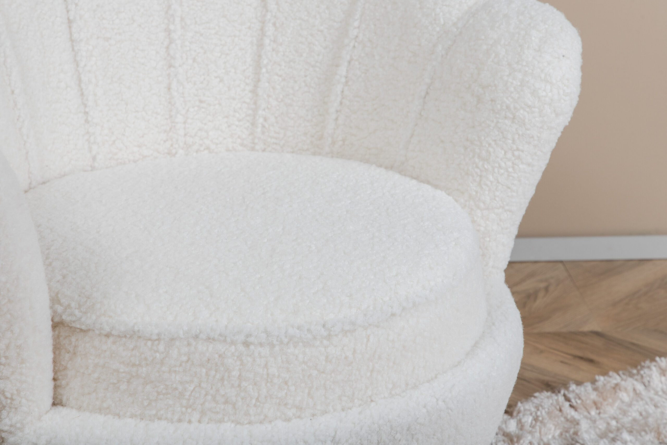 Fauteuil Calais - Tissu bouclé blanc et pieds noirs – Image 6