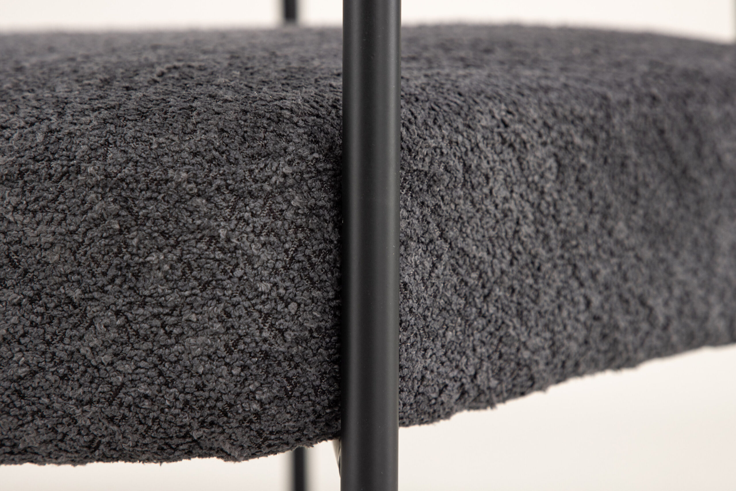 Fauteuil Hökåsen x Josefin Lustig - Tissu bouclé gris foncé – Image 5