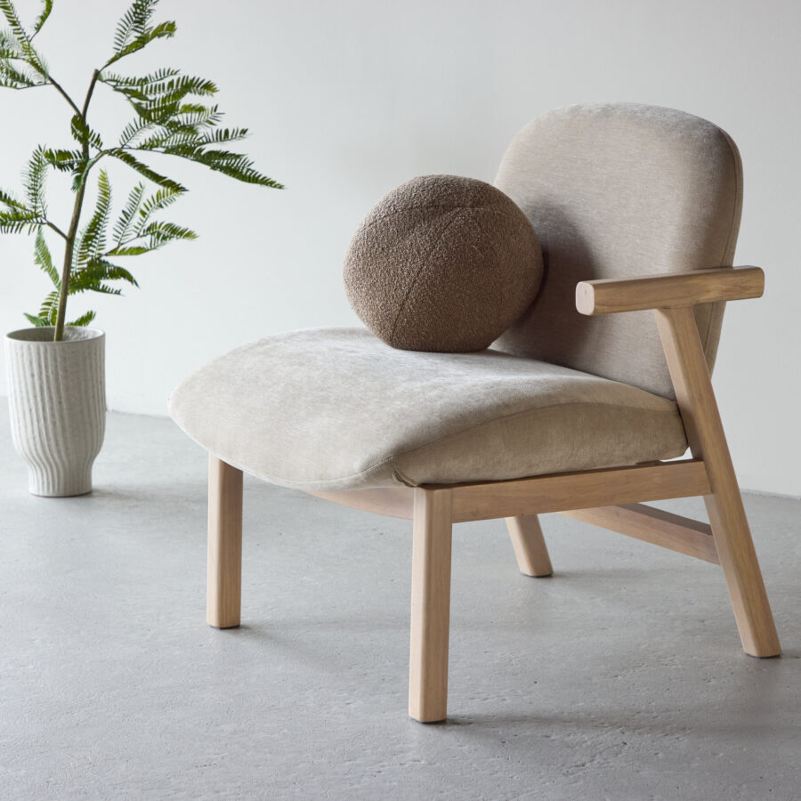 Fauteuil Rile - Bois blanchi et tissu beige