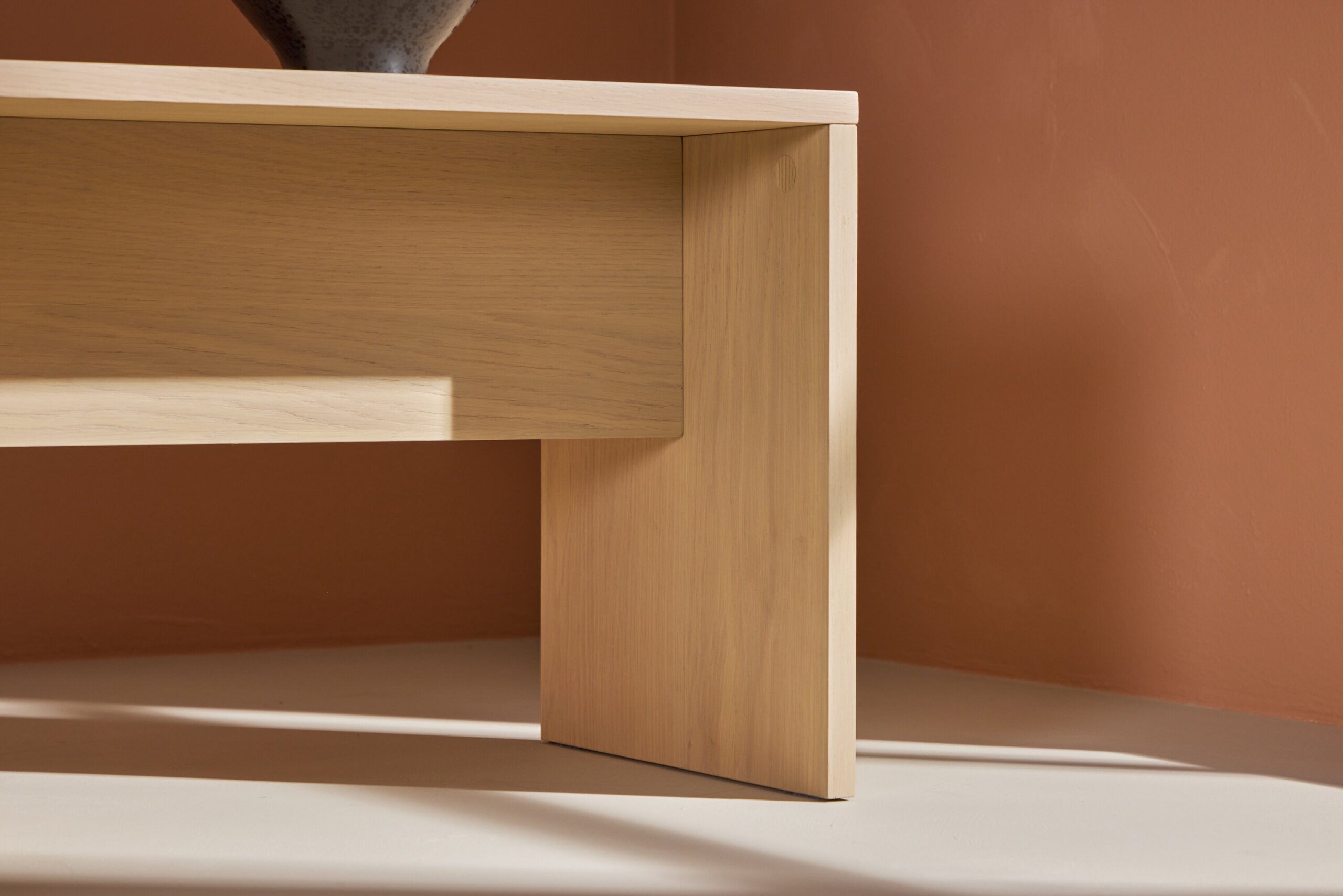 Table d’appoint Juni - Aspect bois blanchi – Image 3