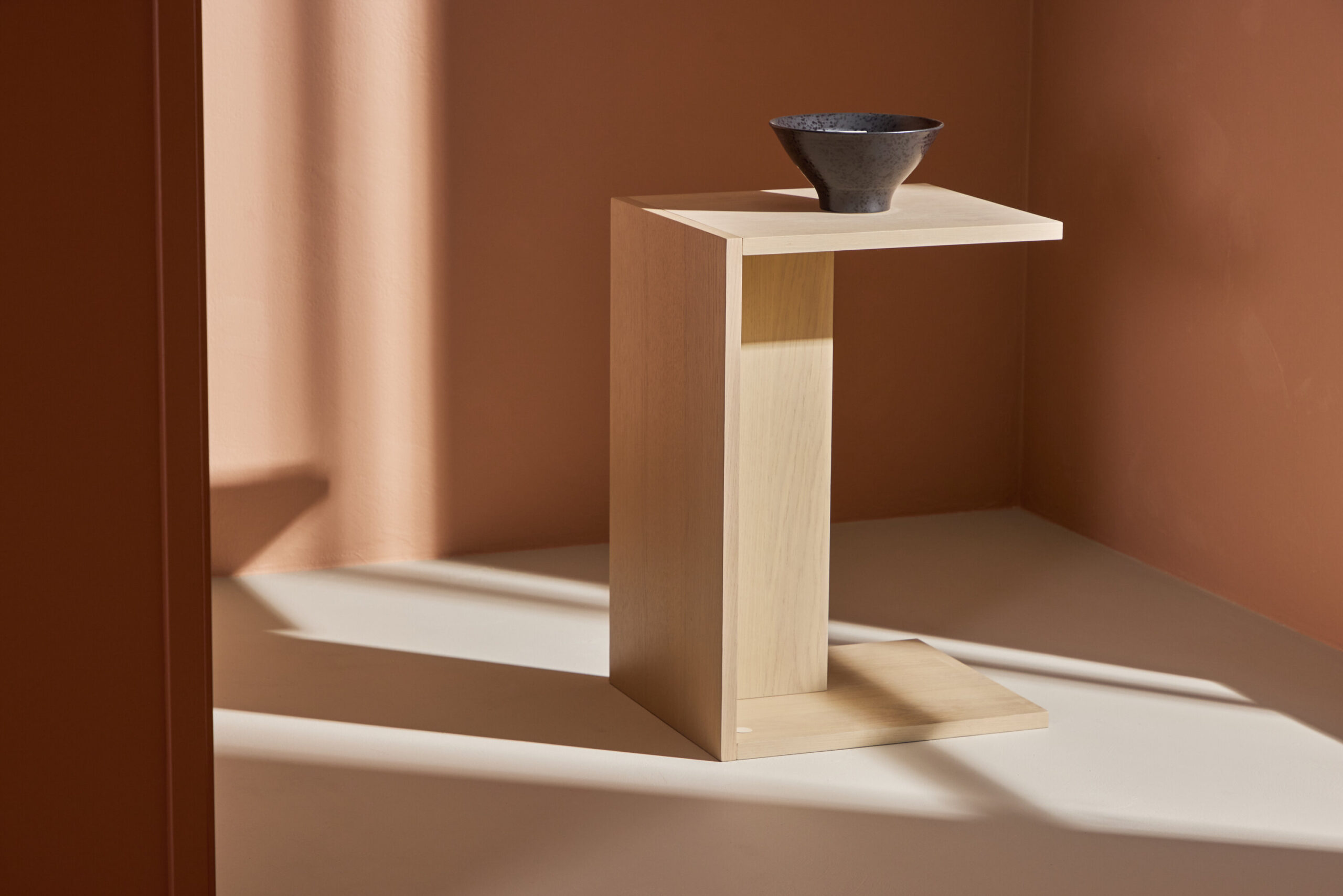 Table d’appoint Juni - Aspect bois blanchi – Image 4