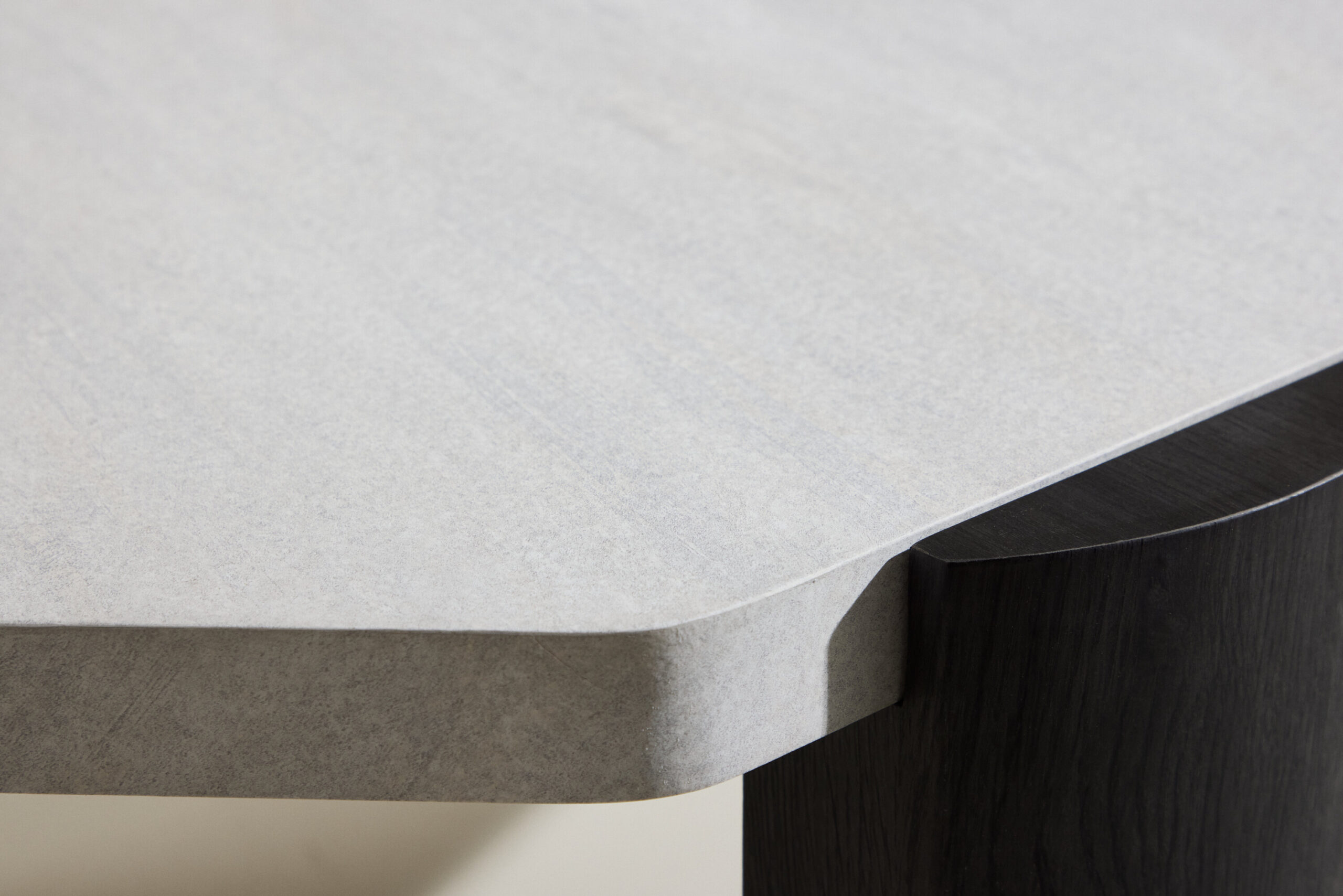 Table basse Kres - 125x70,5x40 cm - Noir / Aspect pierre – Image 4