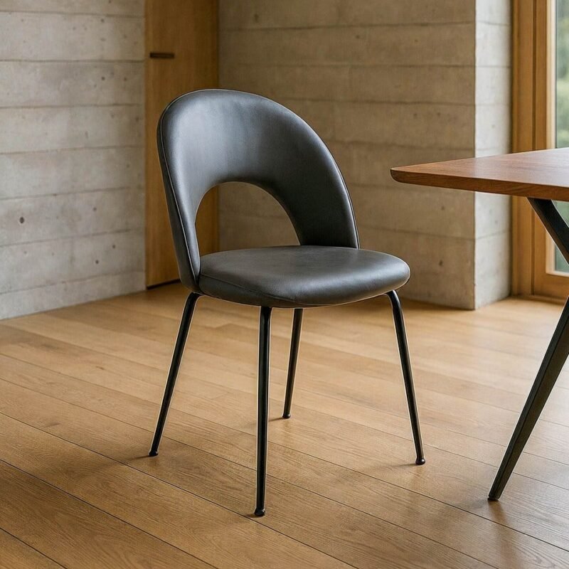 Lot de 2 : Chaise Gris Imitation Cuir Ixia 49 cm