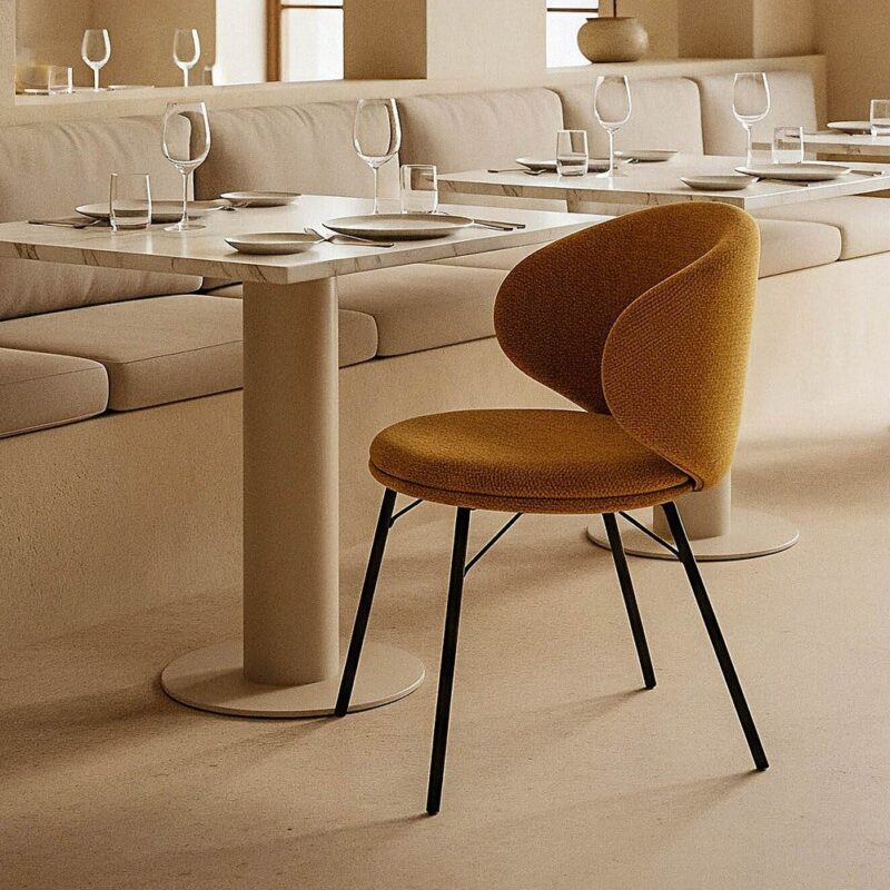 Chaise Moutarde Tissu-Métal Ixia