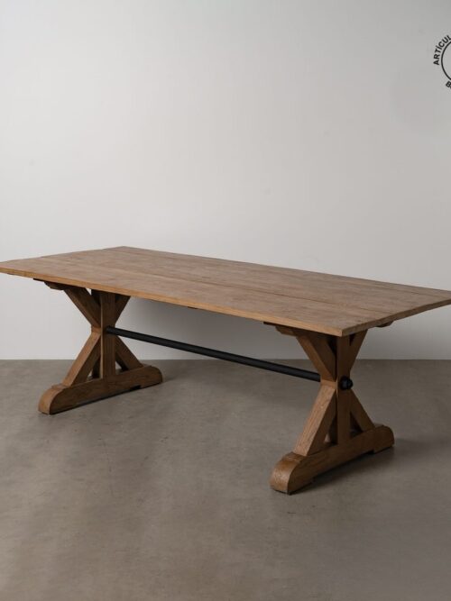 Table À Manger Marron En Bois De Chêne Ixia 240cm