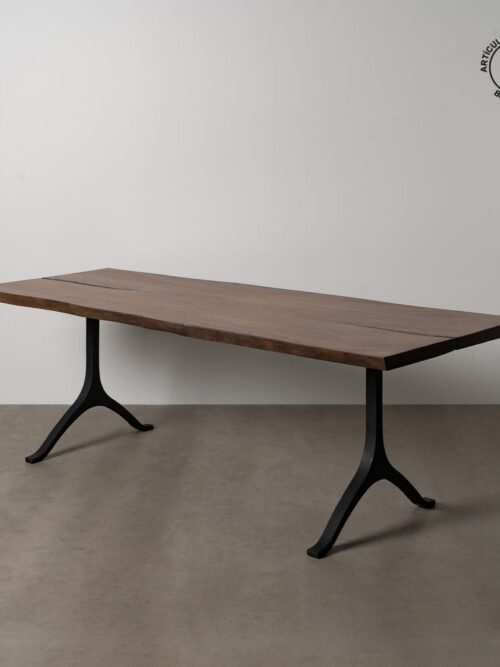 Table À Manger Marron Bois De Suar Ixia 240cm