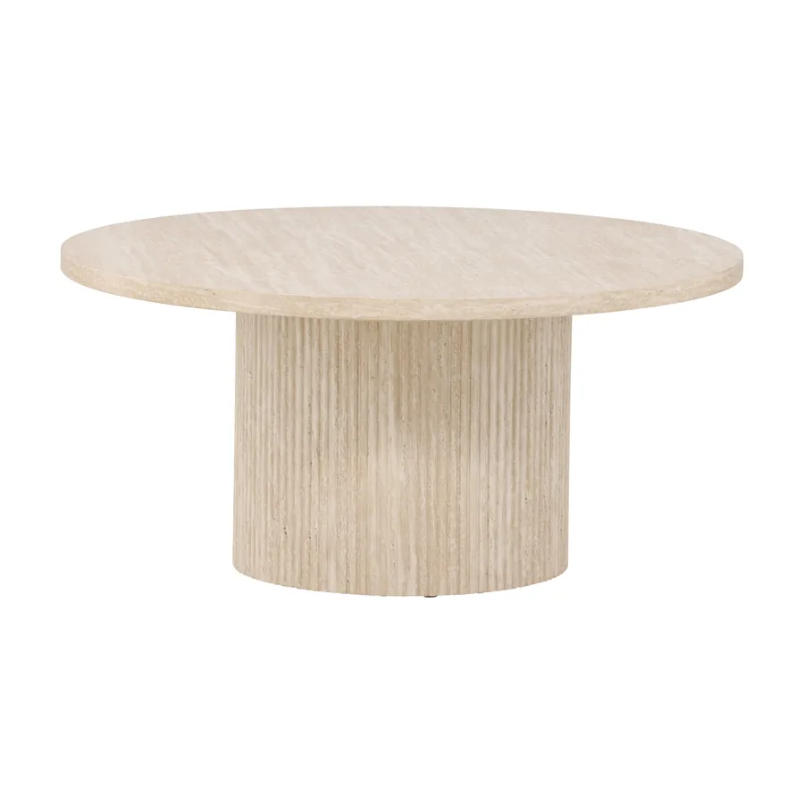 Table basse ronde Härön effet travertin beige sur pied central cylindrique cannelé, vue de face