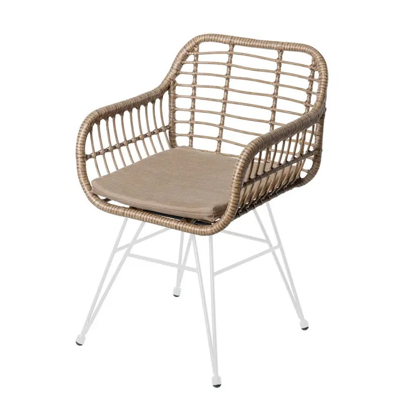 Chaise de jardin à accoudoirs Ariki en rotin tressé avec coussin d'assise taupe et pieds en acier blanc