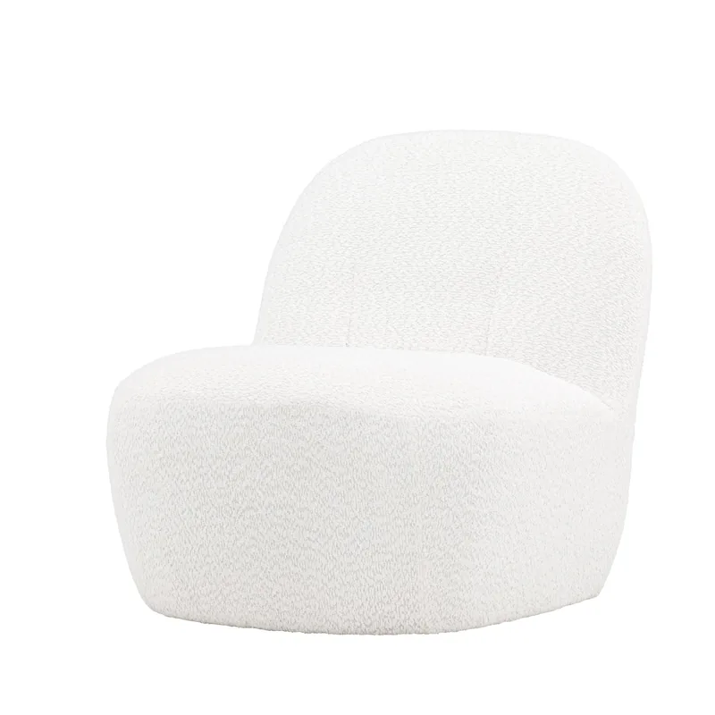 Fauteuil blanc en trois quarts avant, silhouette arrondie sans accoudoirs