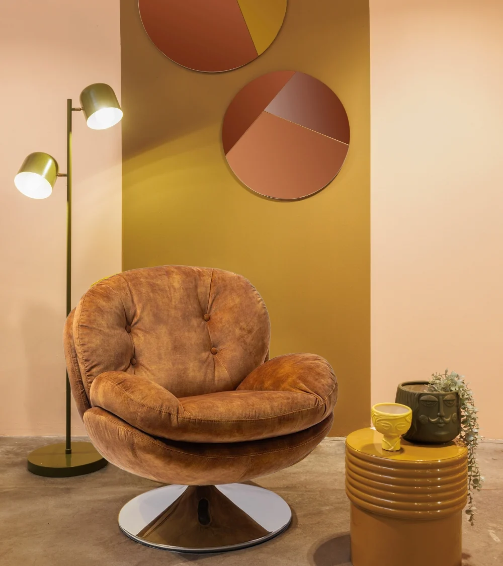 Fauteuil pivotant Memento gold, en situation