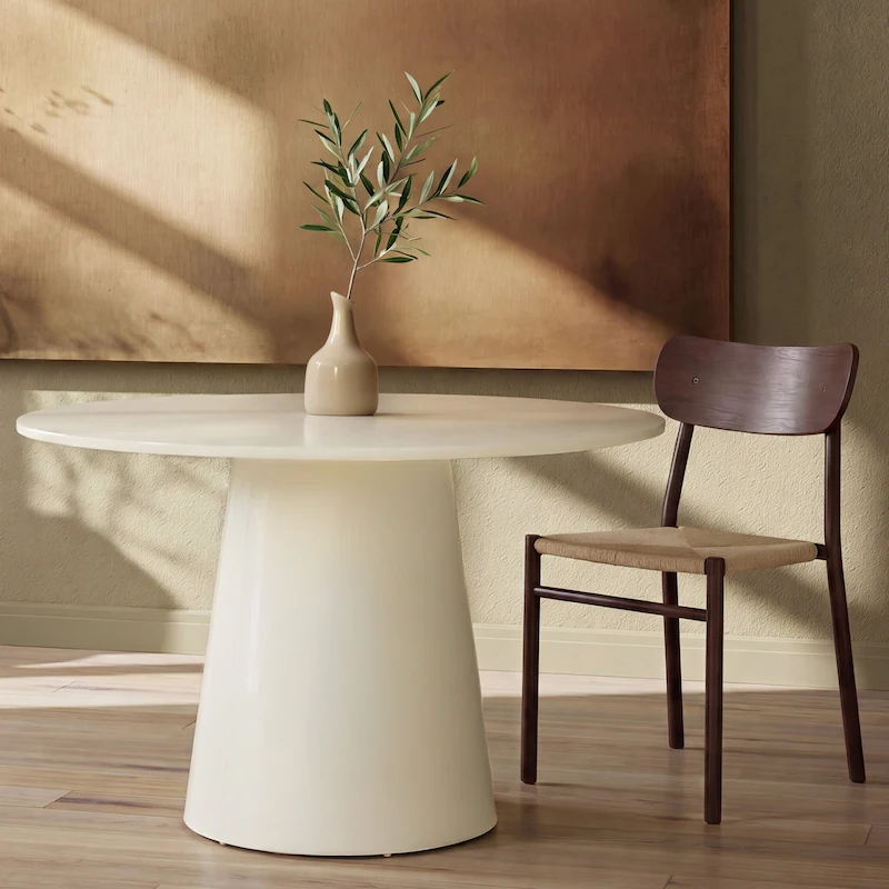 Table à manger ronde laquée beige brillant sur pied conique, vue de face