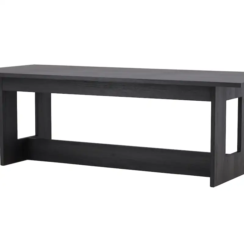 Table à manger Milly noire en trois quarts, pieds en panneau percés de découpes rectangulaires
