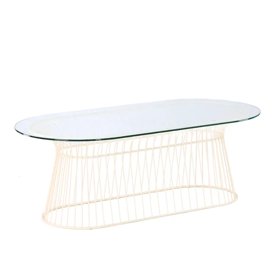 Table basse Marc en verre sur piètement en tiges de métal blanc cassé, vue de trois quarts